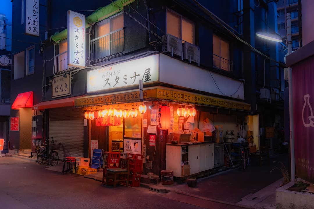 《子夜归》徐凯是干什么的？